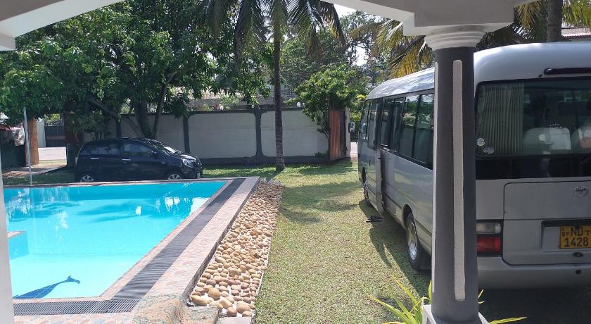 Ro Rich Hotel - image 13