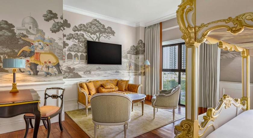 Image of Royal Maharaja, Club lounge access, Suite, 2 King Super, City view 3