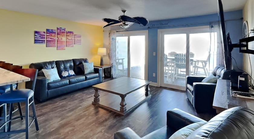 Put-in-Bay Waterfront Condo #103