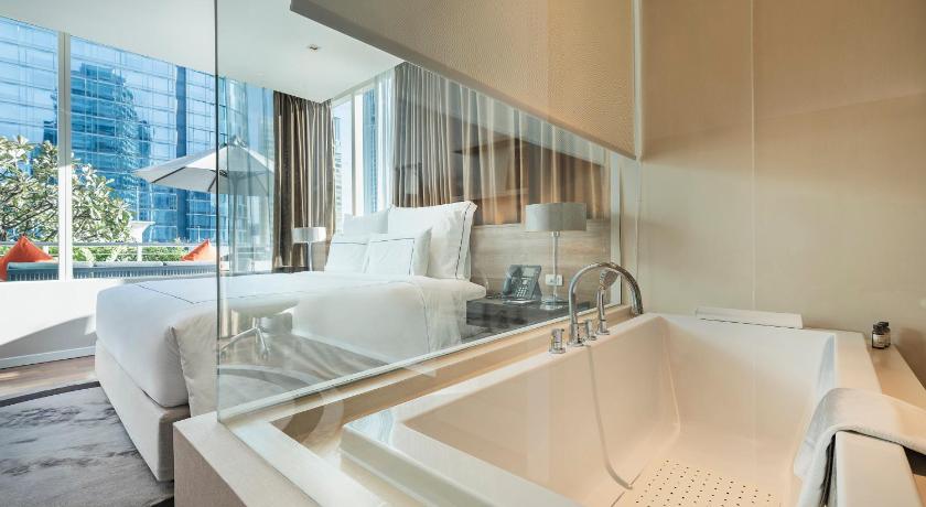 Image of Three-Bedroom Suite with Terrace 2