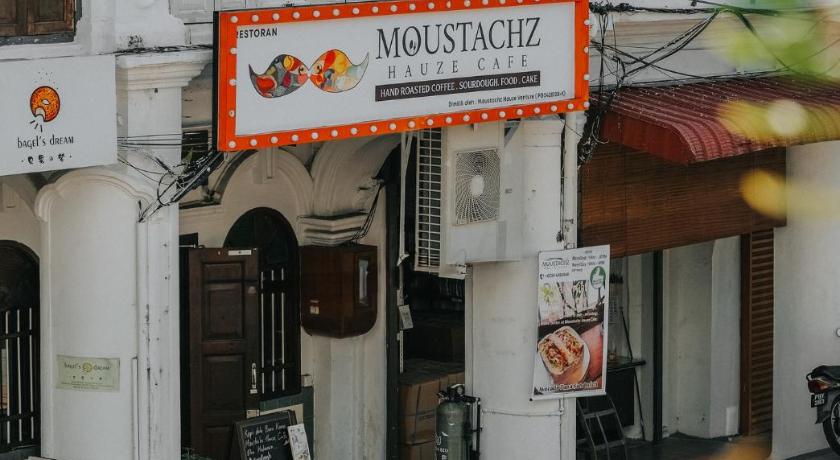 Moustachz Hauze - image 2