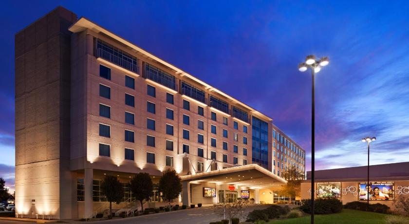 HARRAHS METROPOLIS CASINO photo