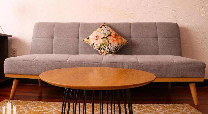 Image of Executive Suite 6