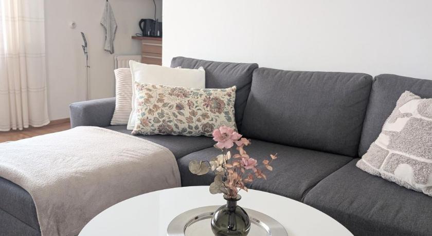 18 - Cozy apartment with view, top 7th floor