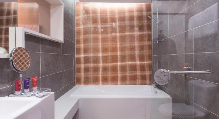 Image of Junior Suite 9