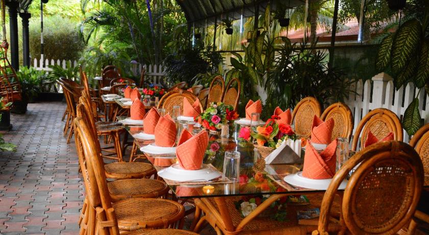 JKAB Park Hotel – Trincomalee, GA