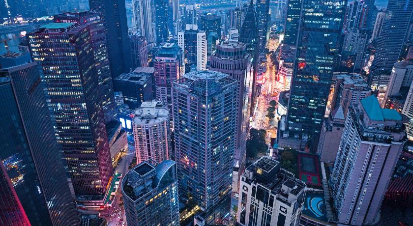 KW Sky View Hotel -Chongqing Jiefangbei Pedestrian Street Hongyadong Branch - image 2