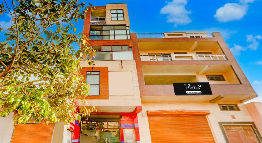 Townhouse Oak Johri Enclave Metro Station Second Home - image 7