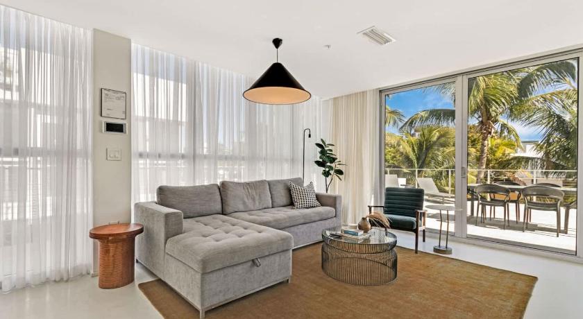 마이애미 비치 (FL) Roami at 250 Collins 4성급 숙소 스위트룸