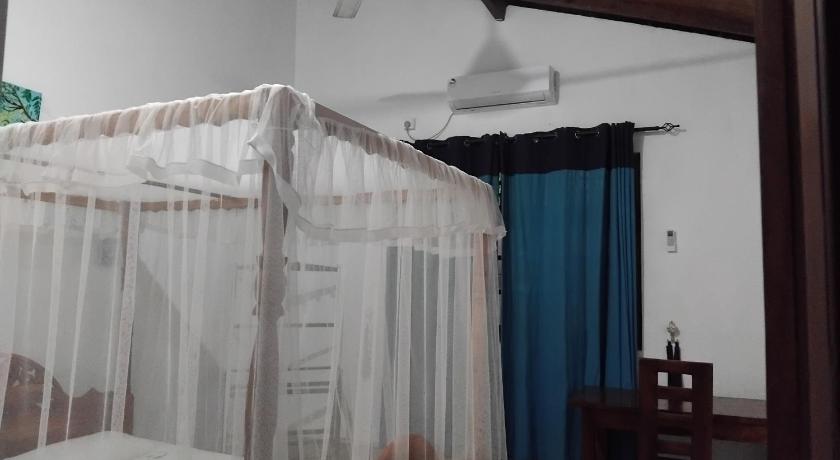 Green Villa - image 20