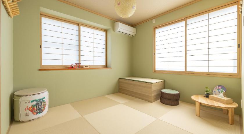 东京 Live the Anime Dream! Unique Themed Guest House for Families & Groups in Tokyo 3星级 住宿 泳池
