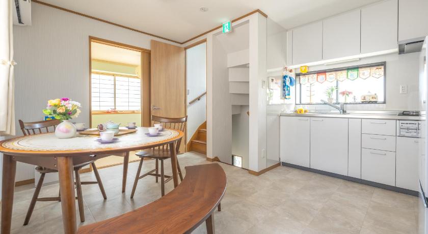 东京 Live the Anime Dream! Unique Themed Guest House for Families & Groups in Tokyo 3星级 住宿 大堂