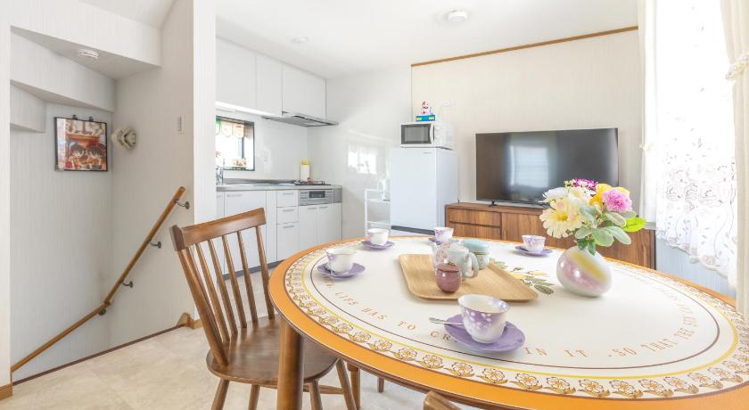 东京 Live the Anime Dream! Unique Themed Guest House for Families & Groups in Tokyo 3星级 住宿 泳池