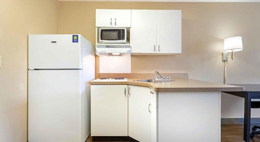 Image of Studio 2 Doubles Non-Smoking 1