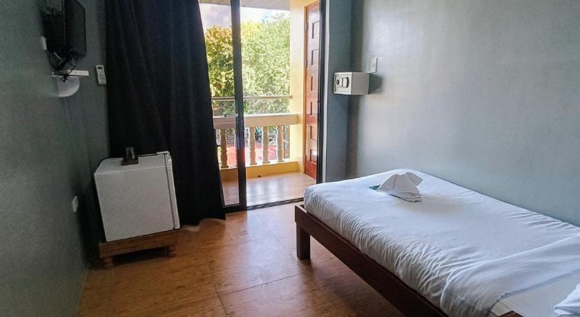 Image of Single Room 0