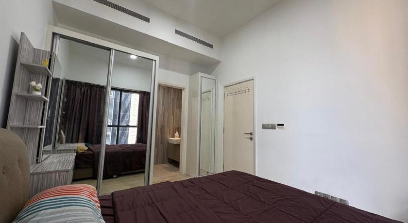 M CITY MASTER ROOM WITH KUALA LUMPUR VIEW !! - image 3