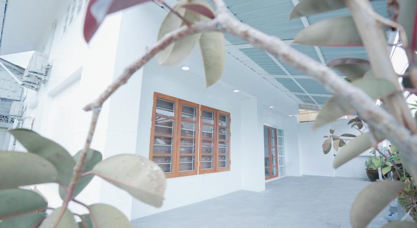 ソンクラー Be House 5 SongKhla 4つ星 ゲストハウス レストラン