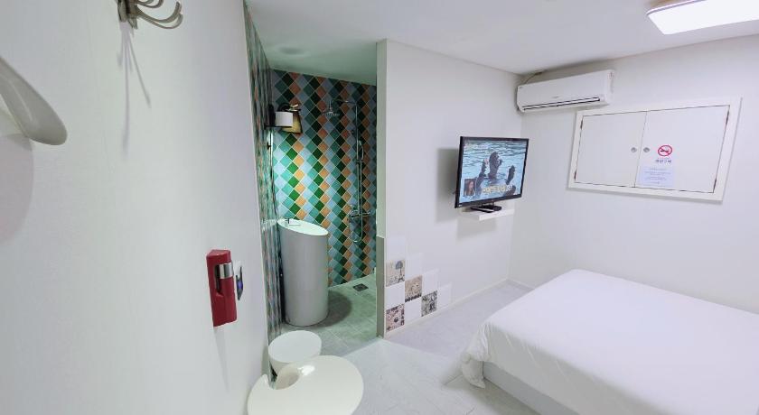 서울 나비 모텔 (Navi Hotel) 호텔 수영장