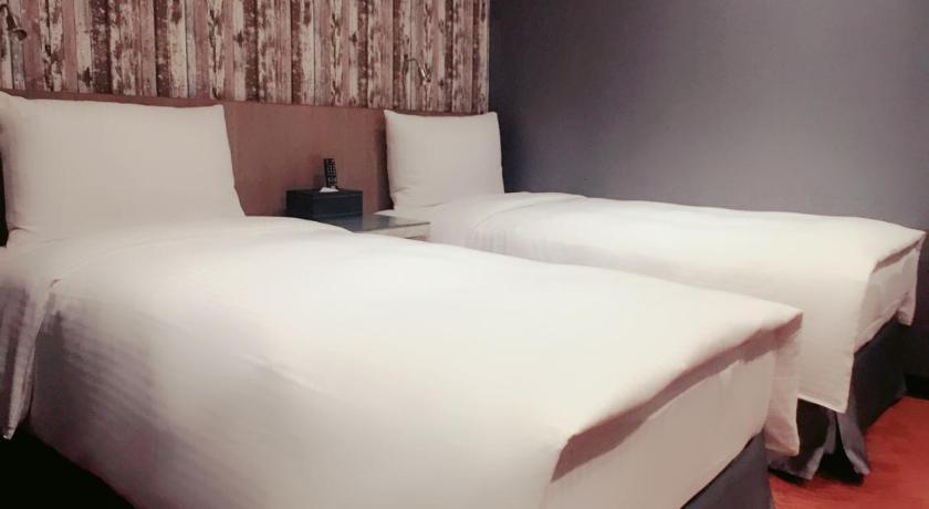 Image of Standard Twin Bed - No Window 10