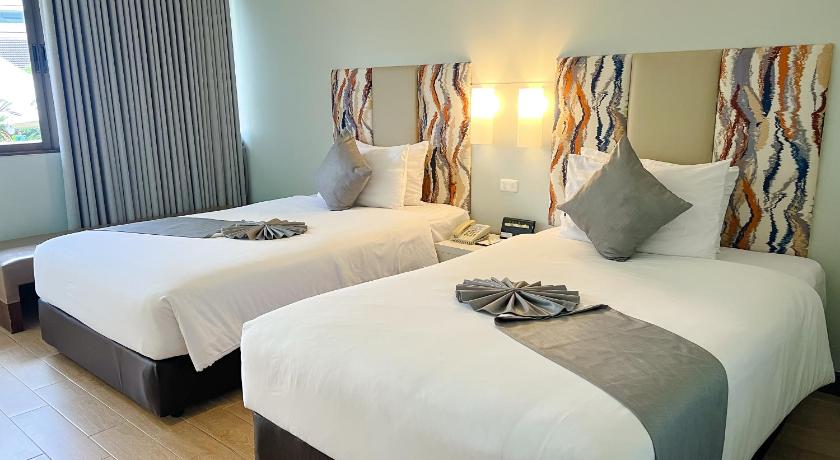Image of Superior Room 12