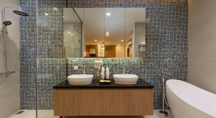 Executive Suite (Execuitve Suite)
