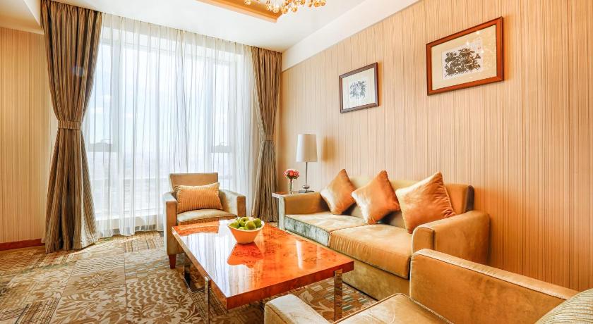 Image of Ambassador Suite 3