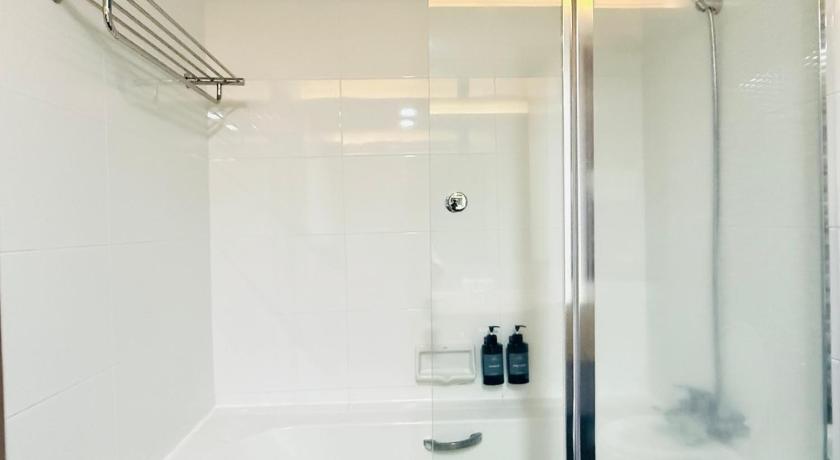 Image of Grand Superior Twin Room 11
