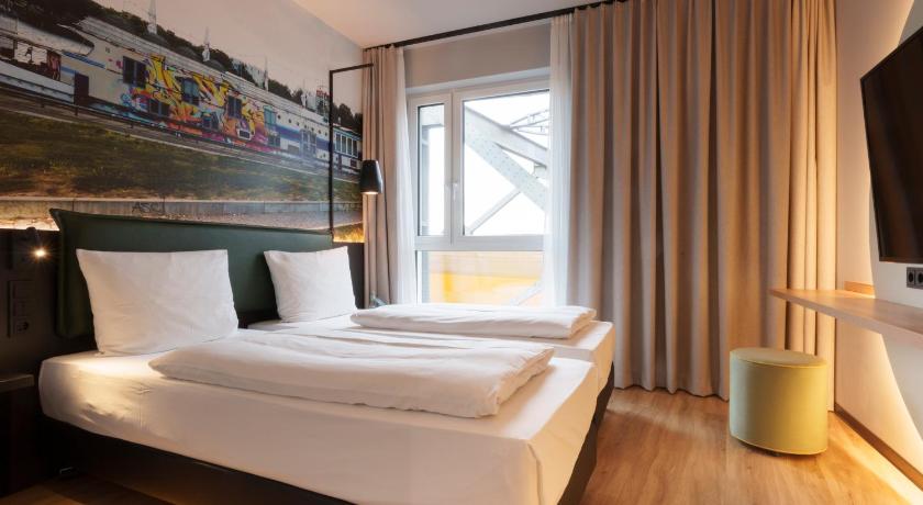 베를린 비엔나 하우스 이지 바이 윈덤 베를린 포츠다머 플라츠 (Vienna House Easy by Wyndham Berlin Potsdamer Platz) 3성급 호텔 수영장