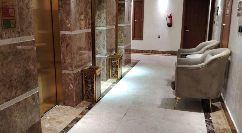 Rowaa Al Azizia Hotel - image 10