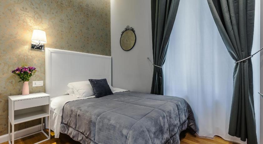 Rome Bed And Best 4-Star Hotel view