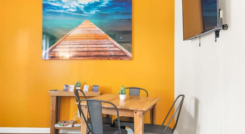 Birmingham 12th Ave The Bricks - Unit 3 4-Star Accommodation lobby