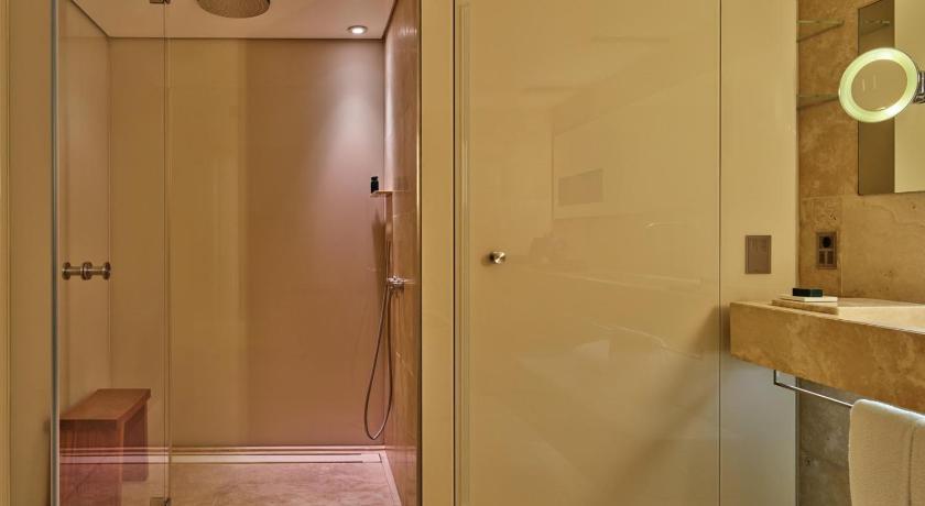 Image of Two-Bedroom Garden Suite 11