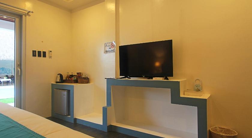 Image of Deluxe Triple Room 10