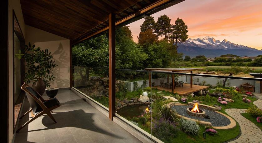 LiJiang Mountain Spring Resort - image 2