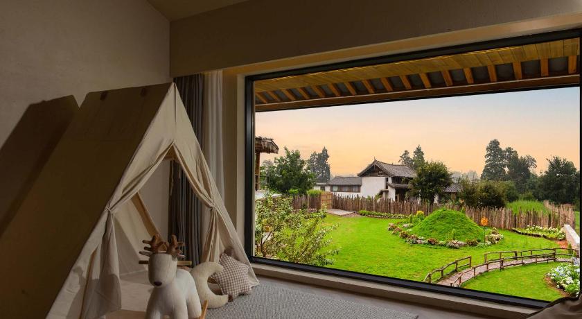 LiJiang Mountain Spring Resort - image 29