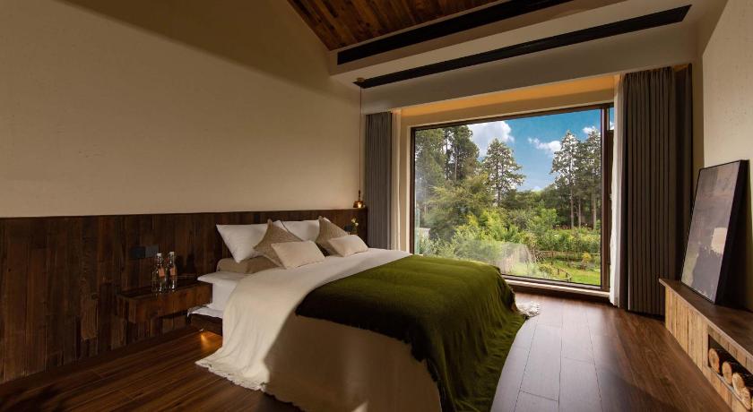 LiJiang Mountain Spring Resort - image 44