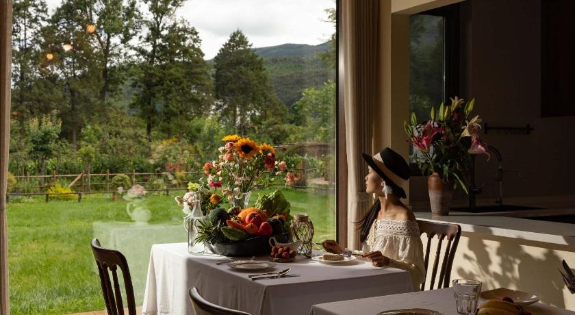 LiJiang Mountain Spring Resort - image 35