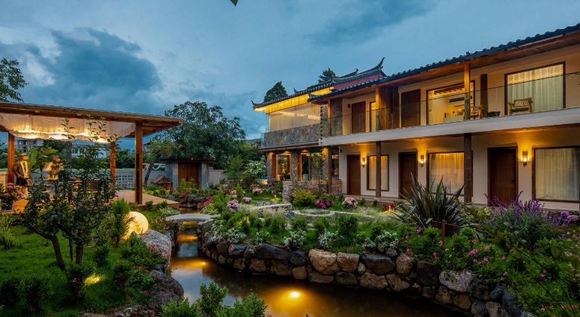 LiJiang Mountain Spring Resort - image 22