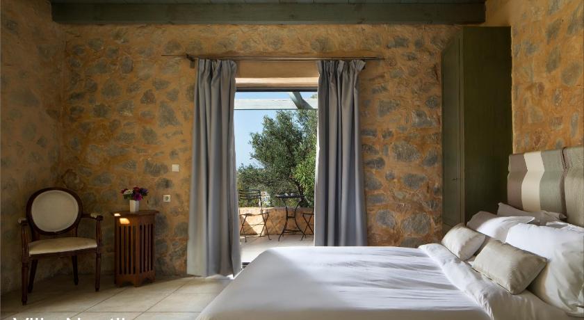 Image of Three-Bedroom Villa with Private Pool 8