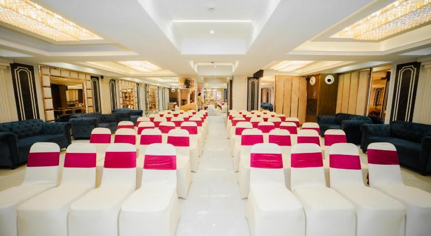 New Hotel Broadway - image 12