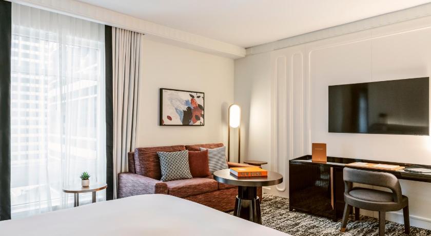 Executive 1 King Bed and SofaBed fotója 1