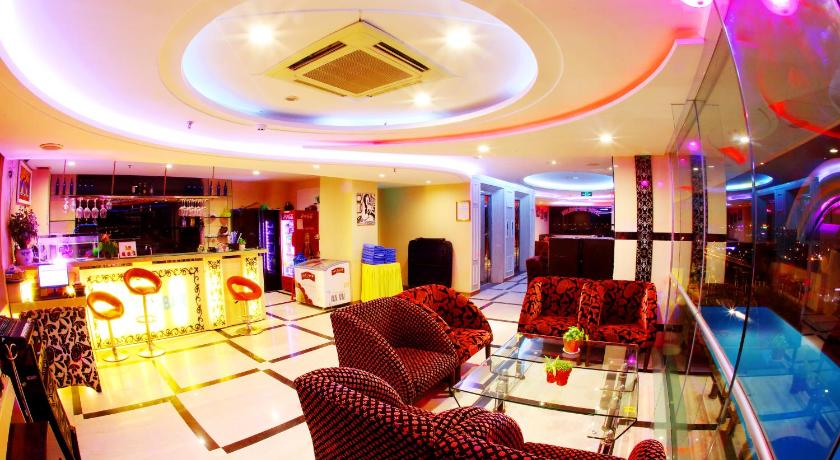 Holiday One Hotel - image 31