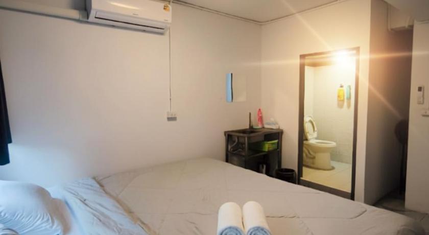 Youyen ll Hostel - image 11