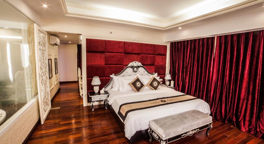 Image of King Suite 1