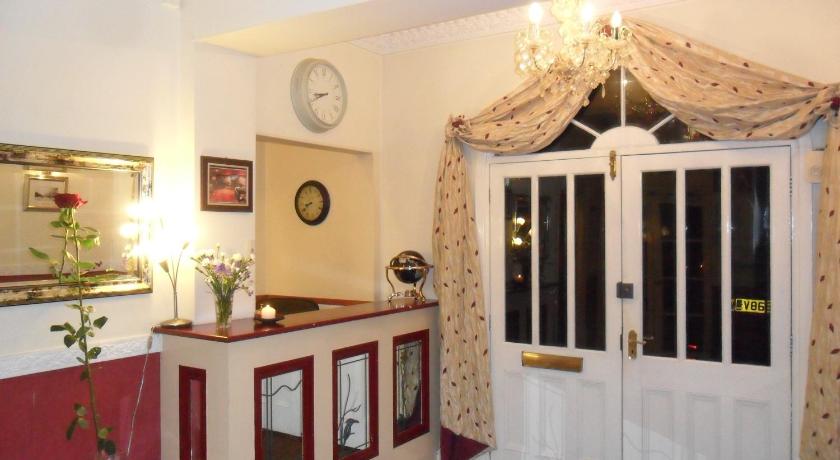 Thorpe Lodge Hotel photo