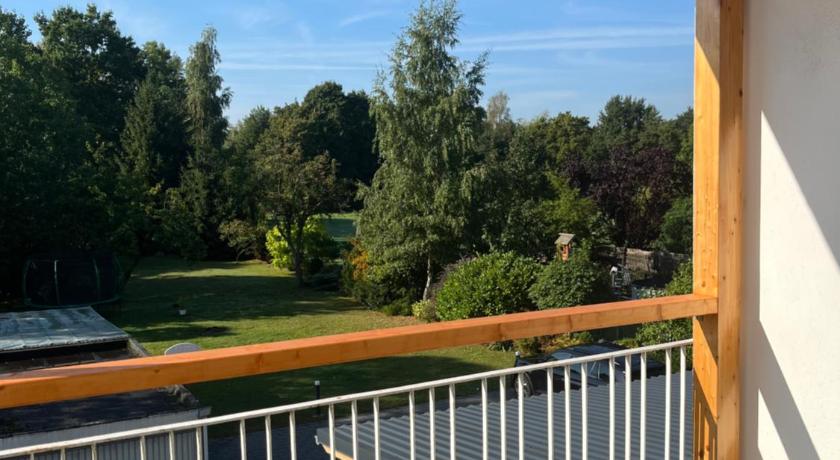 Gemutliches Apartment mit eigener Terrasse, Kuche, WiFi und Smart-TV in Hamm Mark