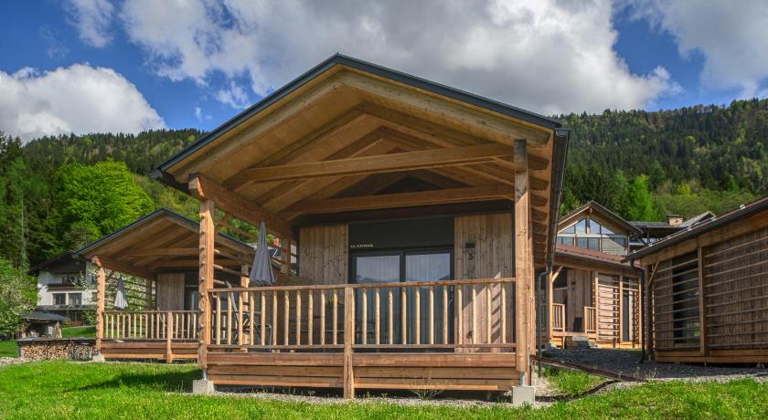 Image of One-Bedroom Chalet 1