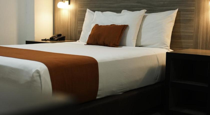 Image of Single Room 0