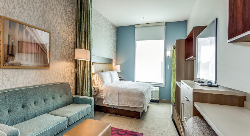 Fort Worth Home2 Suites by Hilton Fort Worth Arlington West 3-Star Accommodation suite