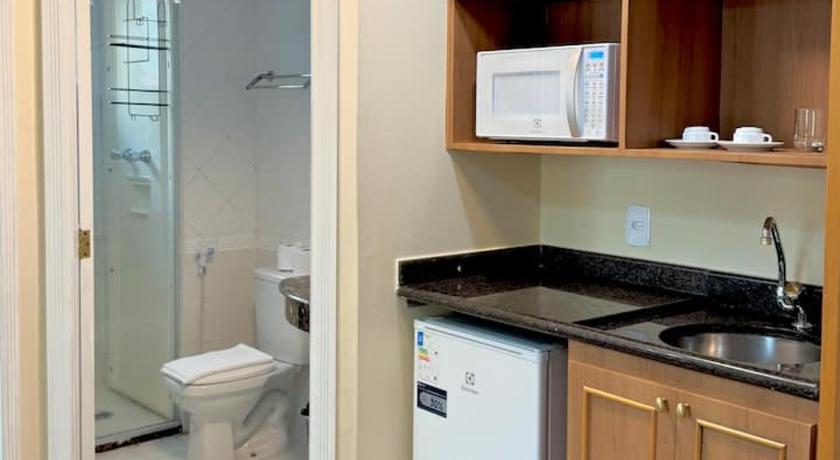 Image of Deluxe One-Bedroom Apartment 1